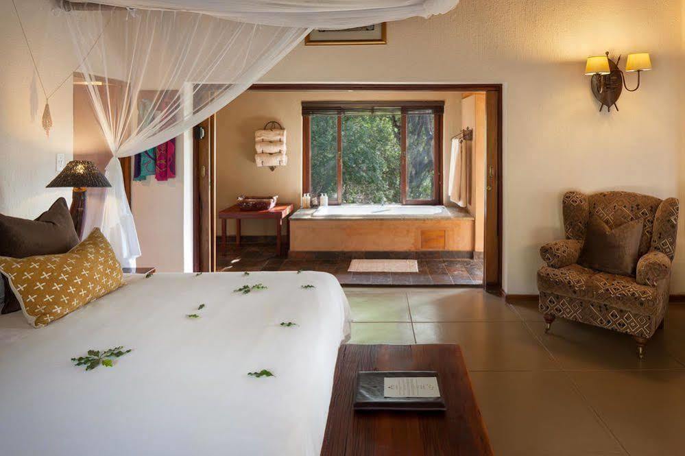 Hotel Monwana Hoedspruit Exterior foto